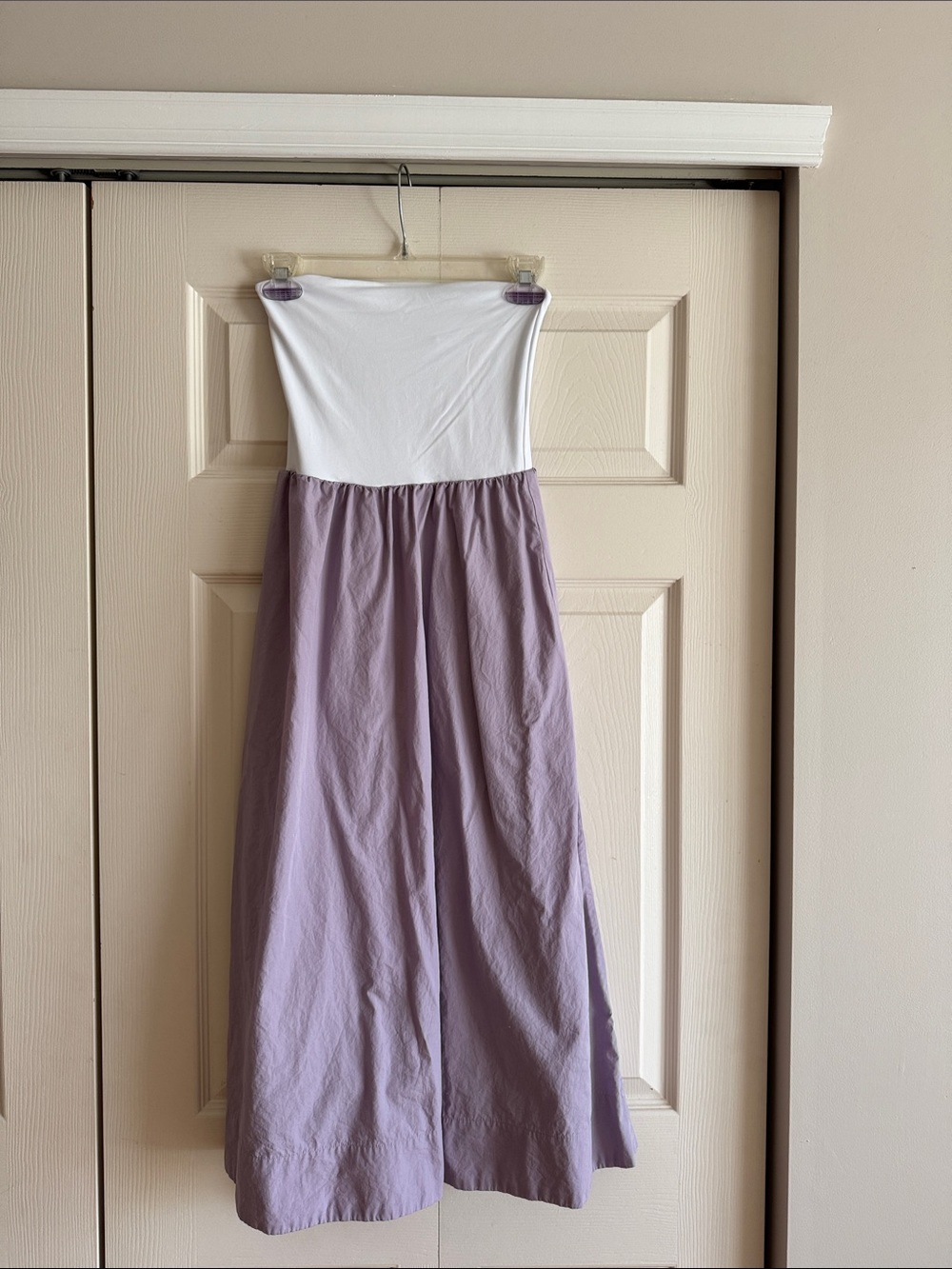 Aritzia Fluid Poplin Dress - Contour Top White and Lavender Strapless XS